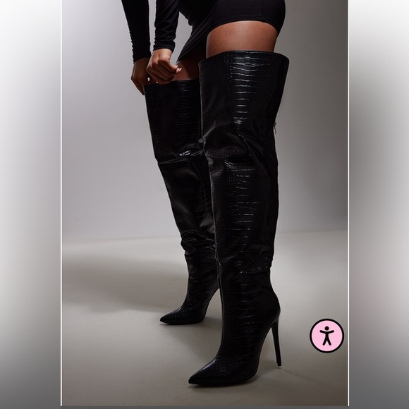 Pretty little thing black thigh high boots - Picture 3 of 3